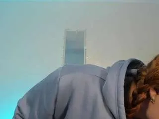 Freechat cristiina-presley on CamSoda