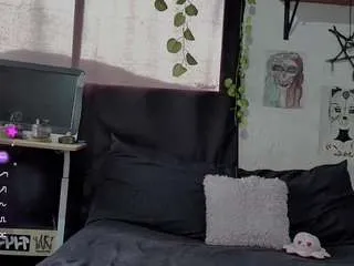 Offline cute-melanie on CamSoda