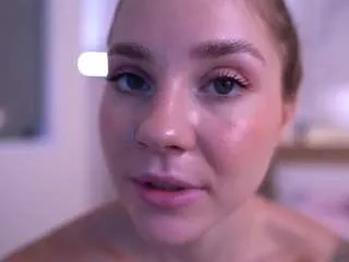 Offline cutefoxy on CamSoda