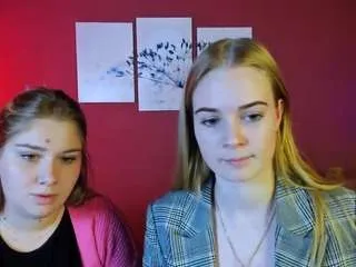 Offline dakota-night on CamSoda