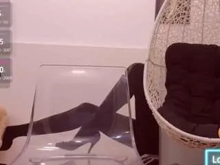 Offline denychantall on CamSoda