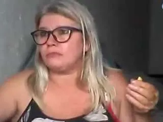 Offline dianacrystal on CamSoda