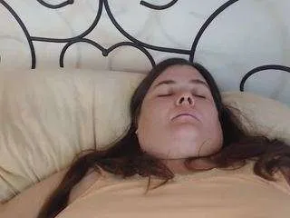 Freechat dirtylizarich on CamSoda