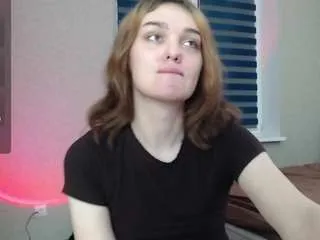 emiliarhodes on CamSoda