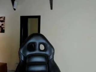 Offline emiliwilliams on CamSoda