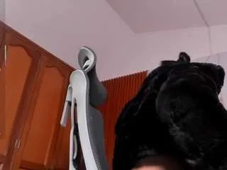 emmiilyrosee — emmiilyrosee Public Chat Channel