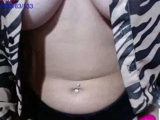 Offline eva-hot-blond on CamSoda