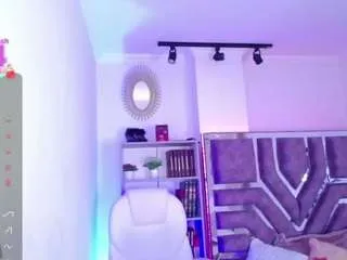 Offline eva-walker on CamSoda