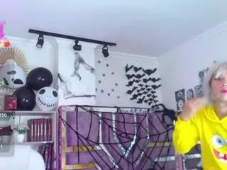 Offline eva-walker on CamSoda