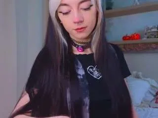 Offline flairatcher on CamSoda