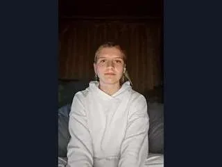 Freechat florettaschneck on CamSoda