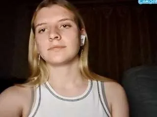 Freechat florettaschneck on CamSoda