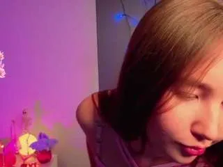 Freechat francinebritnell on CamSoda