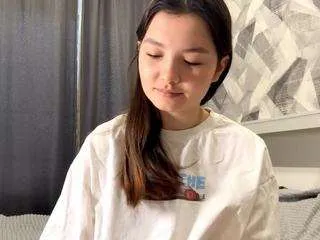 Offline hanaloffier on CamSoda