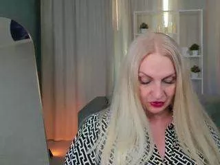 Offline helyameow on CamSoda