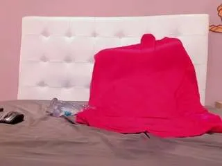 honeyysweet — MULTISQUITER GIRL HERE | Make me crazy with vibrations//pvt open ! anal, squirt, dp , messy ! [50 tokens remaining]