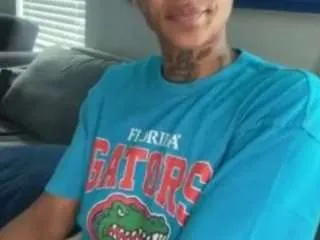 Offline iambaldheadbrittany on CamSoda