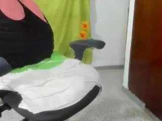 Offline janellemetz on CamSoda