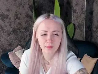 Offline joyce-howard on CamSoda