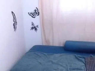 Freechat karen-sofia-19 on CamSoda