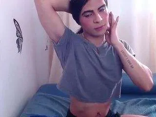 Freechat karen-sofia-19 on CamSoda