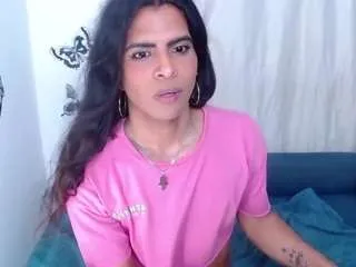 Freechat karen-sofia-19 on CamSoda