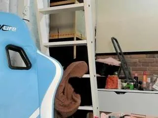 Offline karoline1201 on CamSoda