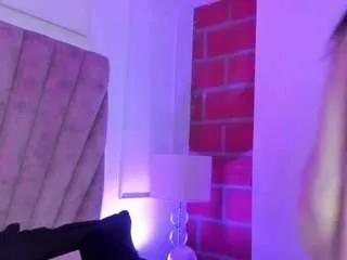 Freechat karolrojas on CamSoda