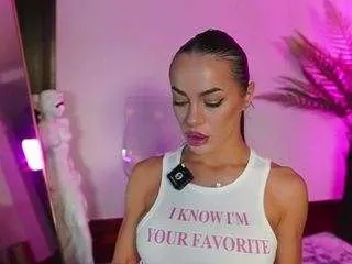 Freechat katyerave on CamSoda