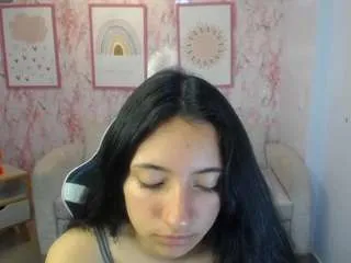 Freechat kilye-ch on CamSoda