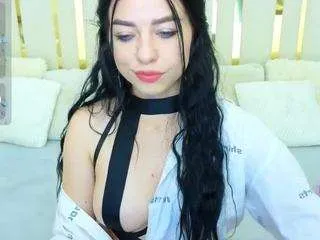 Freechat kitnisskiss on CamSoda