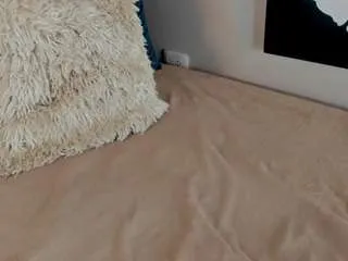 Offline kloe-s on CamSoda