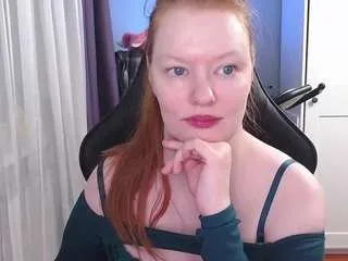 Offline ladyinari on CamSoda