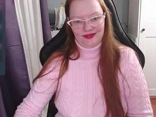 Offline ladyinari on CamSoda