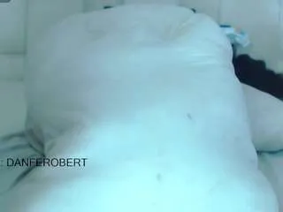 latinooboom on CamSoda