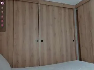 Freechat lauracriistina on CamSoda