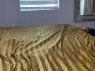 Offline laylared on CamSoda