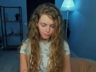 Freechat lornaeddy on CamSoda