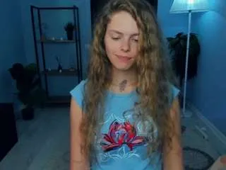 Freechat lornaeddy on CamSoda