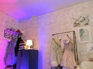 luafynova — PUSSY PLAY NAKED [Multi Goal]