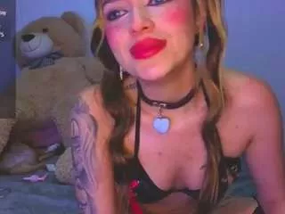 Offline lucytaylor1 on CamSoda