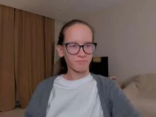 Offline lynettebails on CamSoda