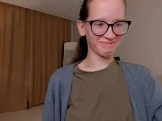 Offline lynettebails on CamSoda