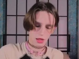 madi-snow — masturbation on camera [91 tokens remaining]