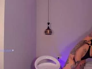 Offline madymonroe on CamSoda