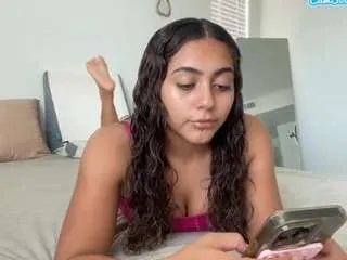 mamibrii on CamSoda 