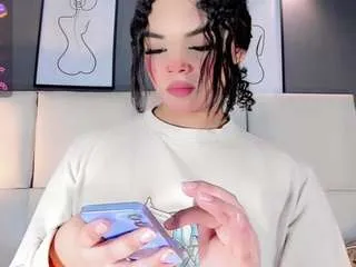 Freechat manellyksparklee on CamSoda