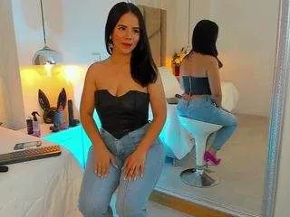 Offline martiinaa-jones on CamSoda