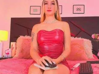 Freechat marydeniro on CamSoda