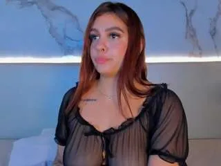 Freechat megan-charles on CamSoda